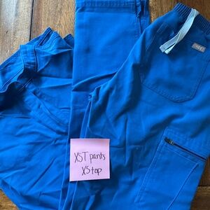 FIGS Rafaela Scrub Top XS + Yola Skinny Pants XST | Blue set